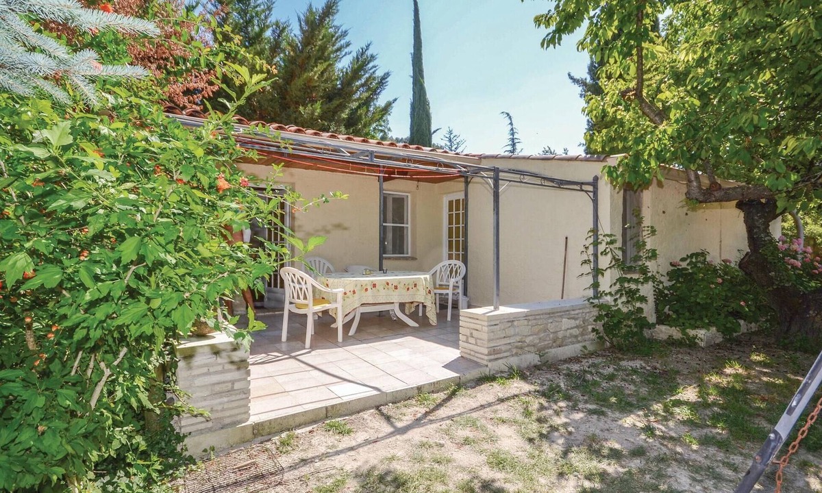 Crillon-le-Brave House | 1 bedroom stunning home in Crillon Le Brave