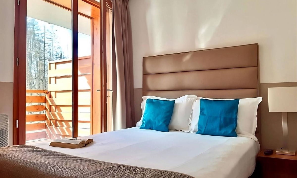 Valberg Hotel | 2 Units | Ski-To-Door 1BR Suite | 1.8mi to Valberg Golf Club Mountain Course