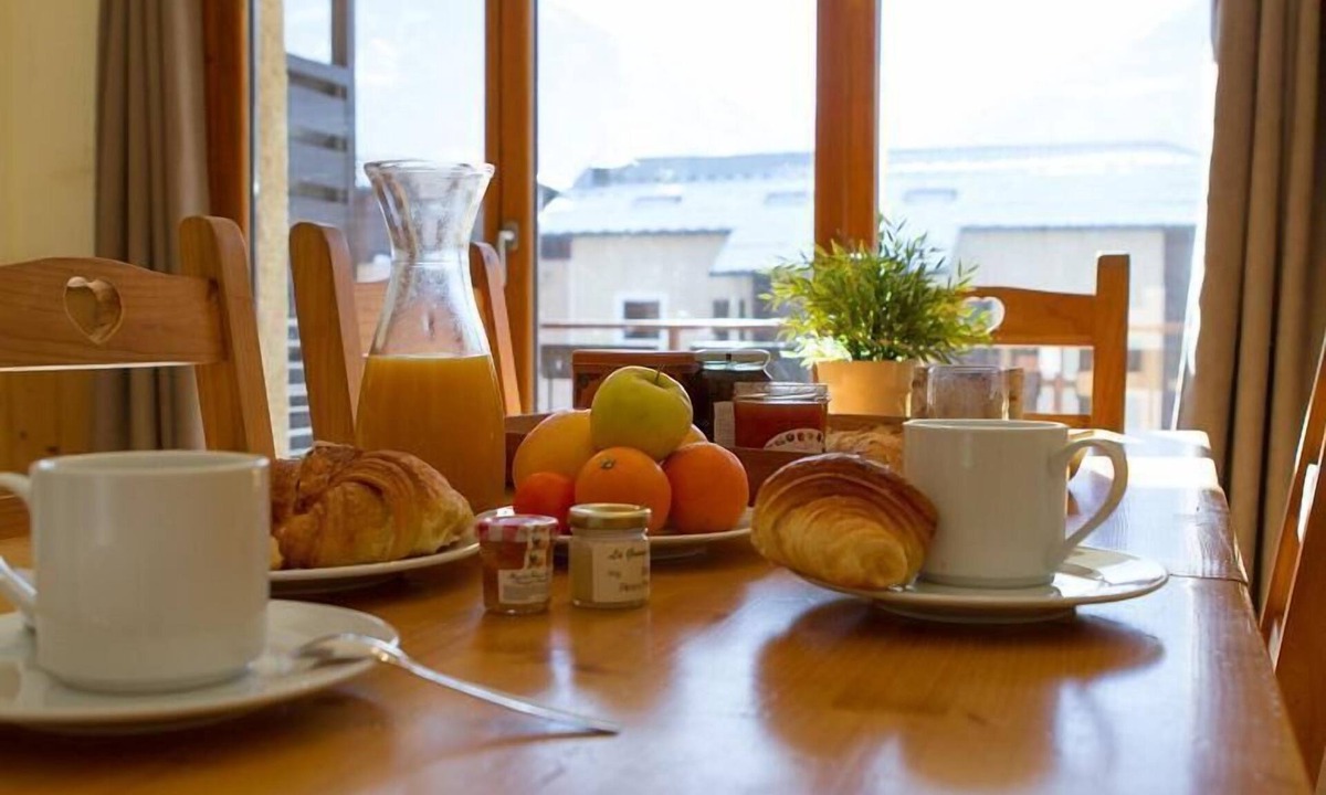 Briancon Apartment | 200m from resort center, 4th floor, balcony, tv, ski locker, 21m², Serre Chevalier