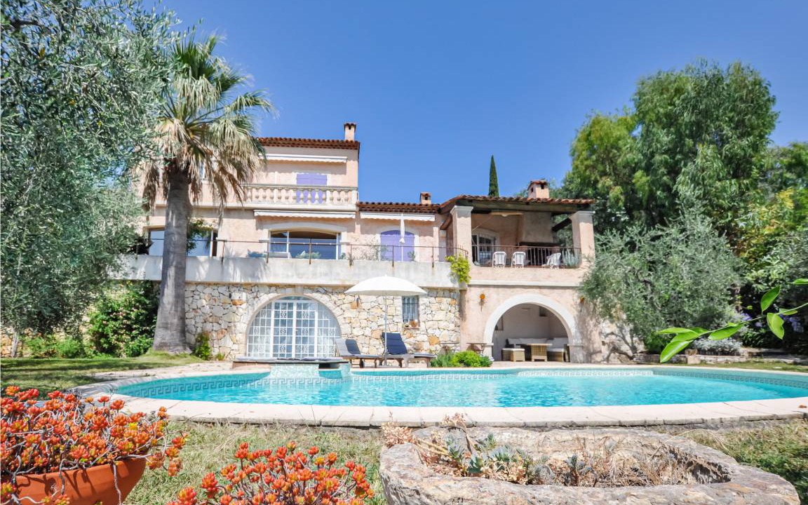 Le Tignet House | 250 m² House ∙ 5 bedrooms ∙ 10 guests