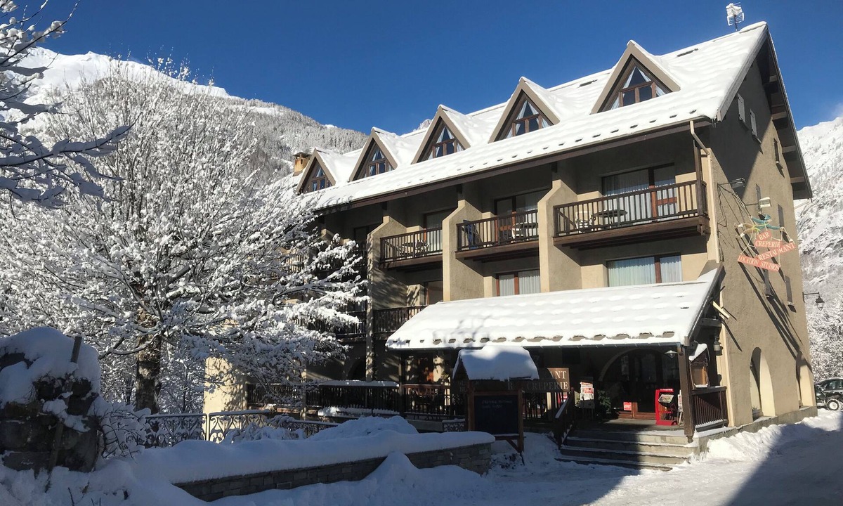 Pelvoux Apartment | 4-person apartment in Pelvoux! 67m2, mountain view Résidence Le Glacier Blanc