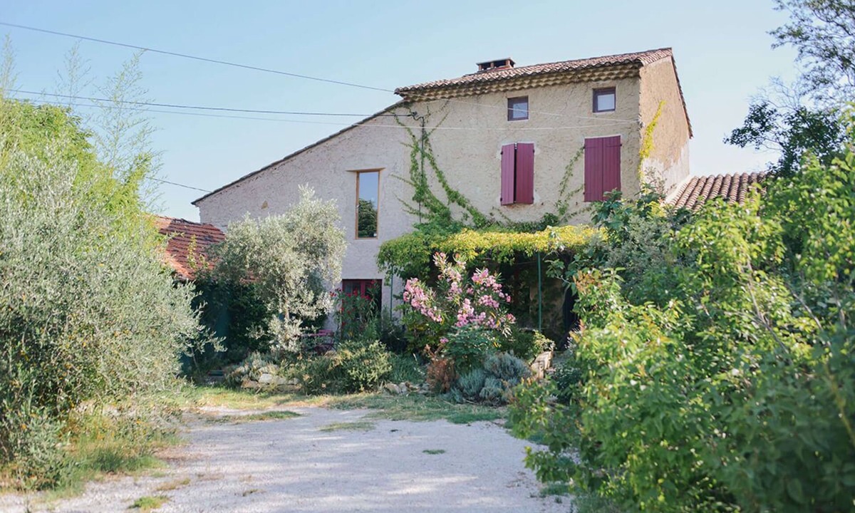Vacqueyras House | 5-bedroom Provençal Farmhouse on an organic vineyard