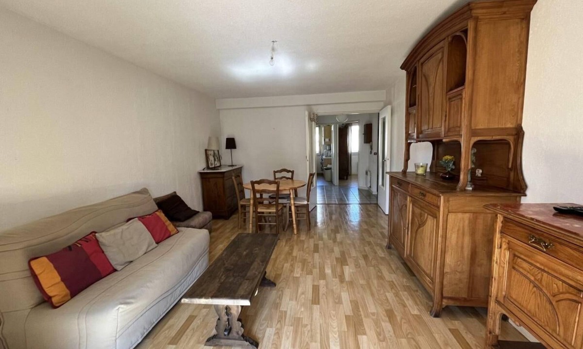 Barcelonnette Apartment | 50m from resort center, 3rd floor, balcony, tv, 55m², Pra Loup