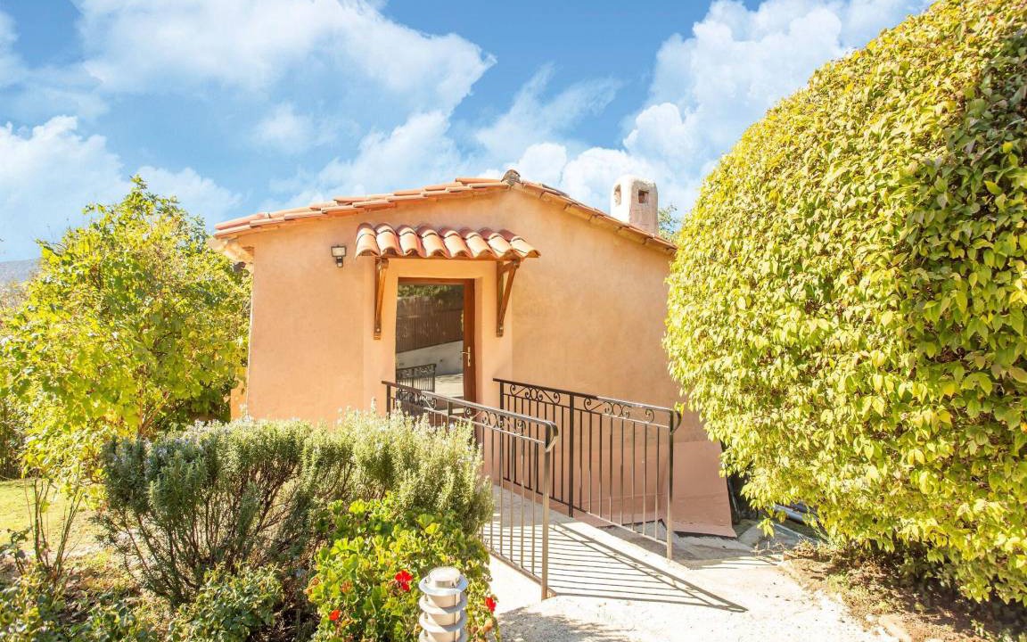 Berre-des-Alpes House | 55 m² House ∙ 1 bedroom ∙ 4 guests