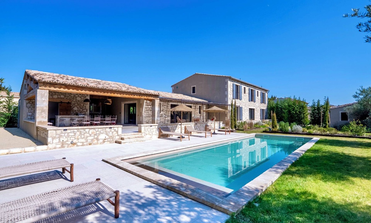 Maussane House | 6-bedroom house near town center
