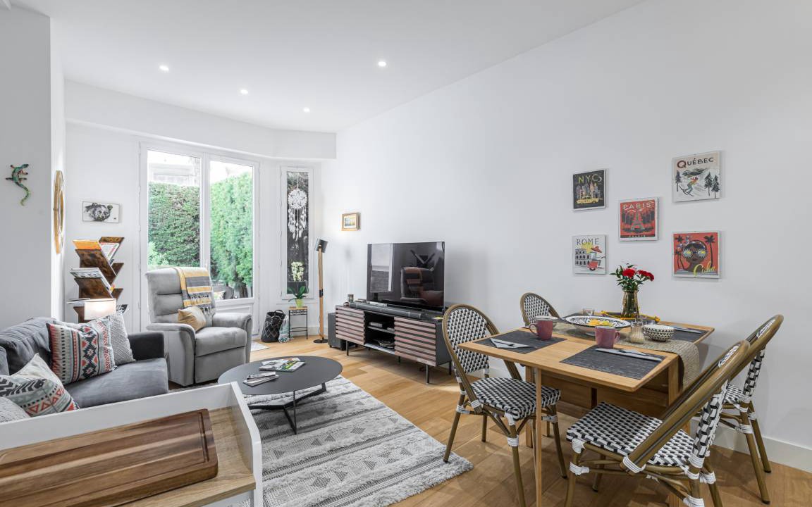 Nice City Centre Apartment | 60 m² Apartment ∙ 2 bedrooms ∙ 4 guests