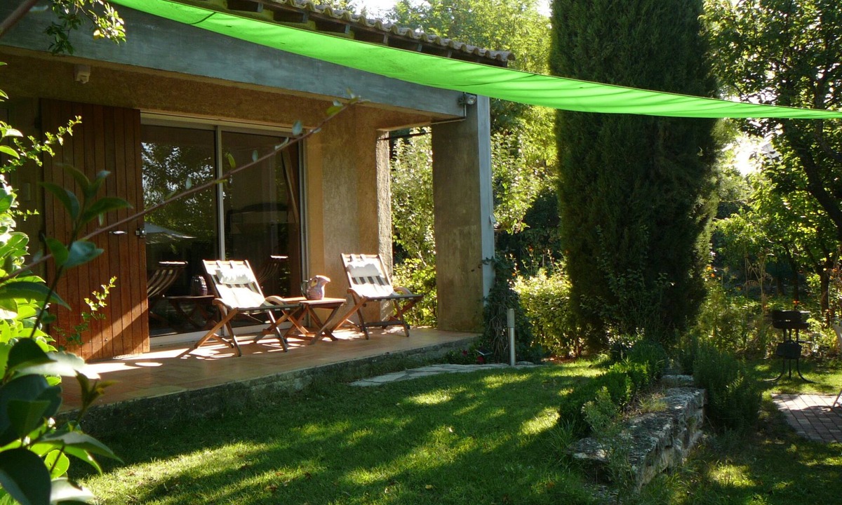 Aix-en-Provence Villa | A haven of freshness in Aix. Villa-Apartment 10 minutes from the historic center