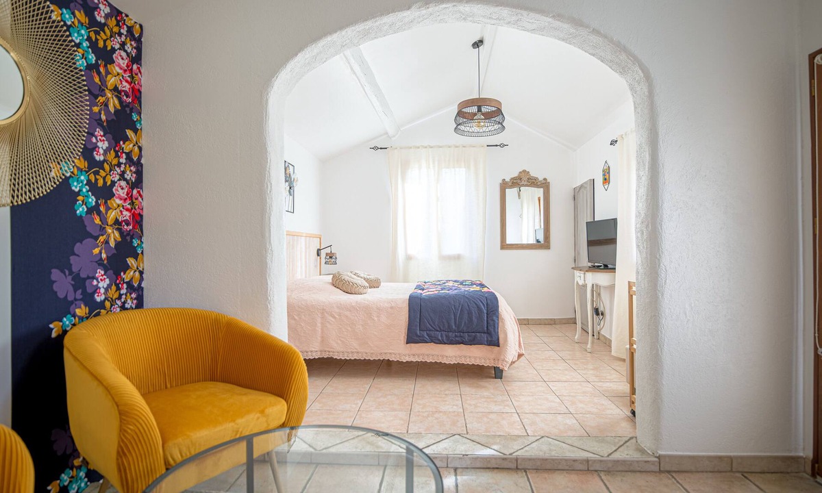 Aix-en-Provence Bed & Breakfast | A l'Orée du Pin Chambres d'Hôtes