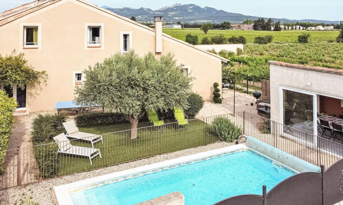 Violes House | Amazing home in Violès