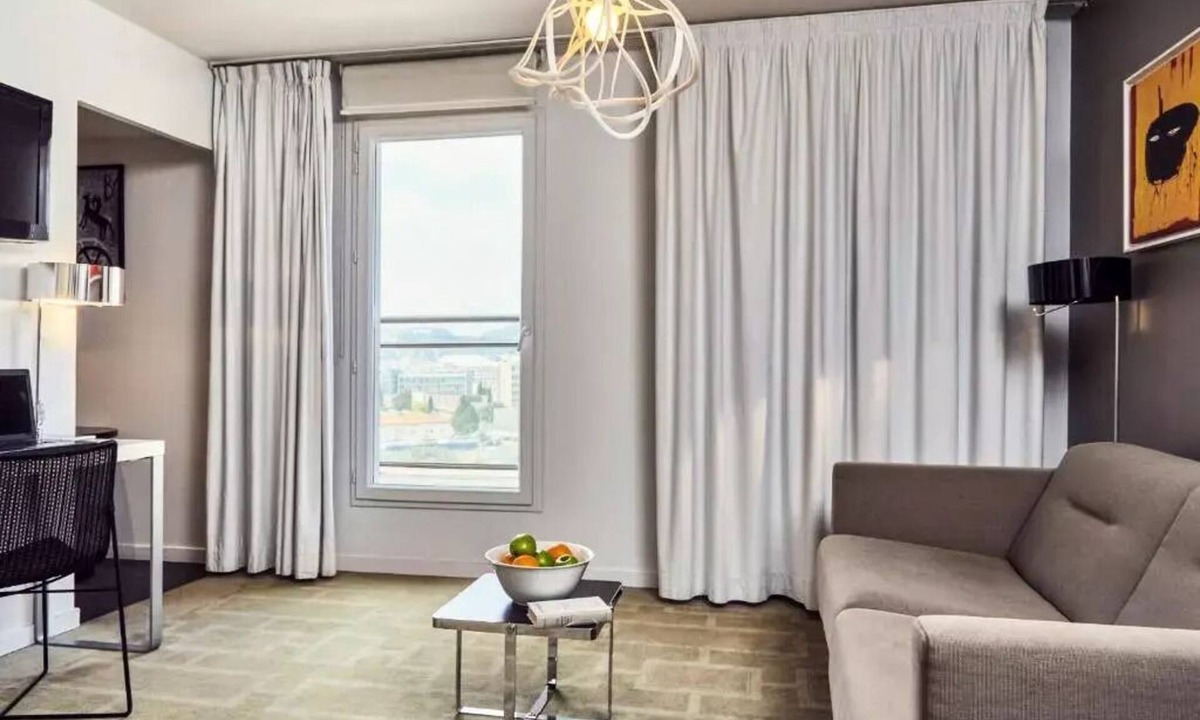 Saint-Pierre Apartment | Aparthotel Adagio Marseille Timone* - 2 Rooms 4 People