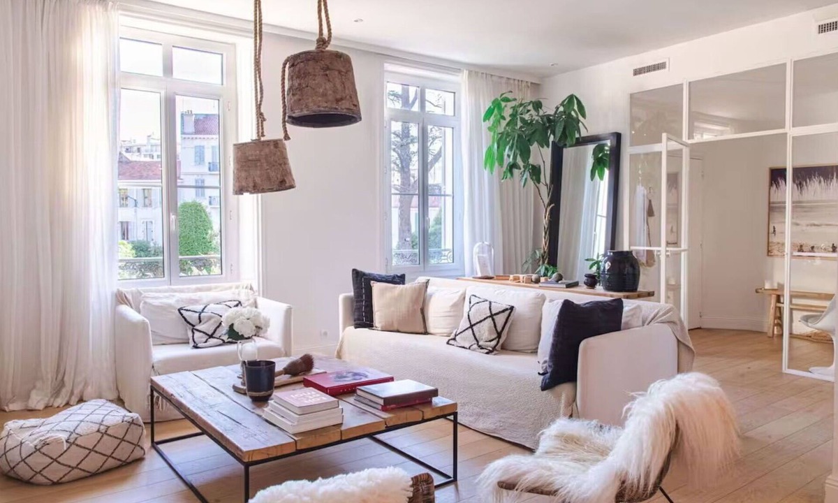 Prado - Republique Apartment | Apartment in Cannes with 4 bedrooms sleeps 8