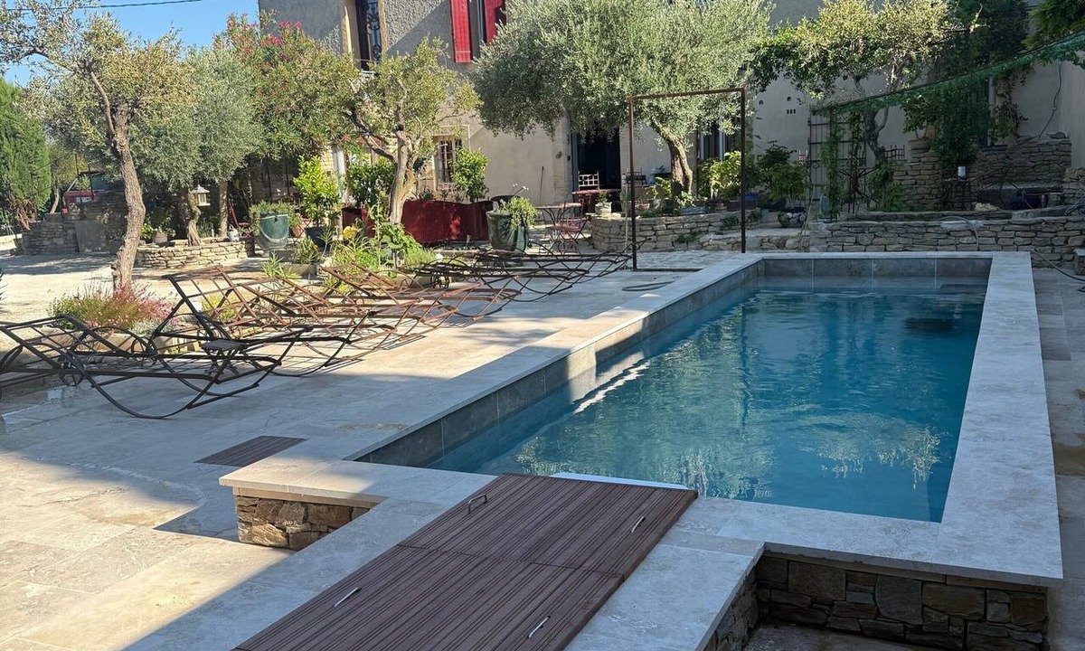 Violes Apartment | Apartment in the Angelot Vineyards - At Mas Des Armouriers