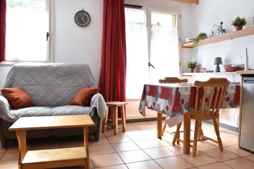 Briancon Apartment | Apartment near the slopes Briancon with balcony