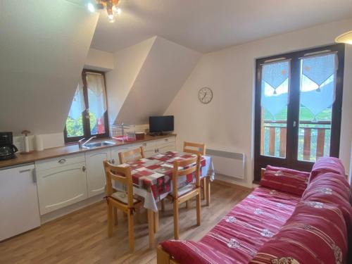 Villard-de-Lans Apartment | Appartement 3 pièces avec balcon à Villard-de-Lans - FR-1-515-232