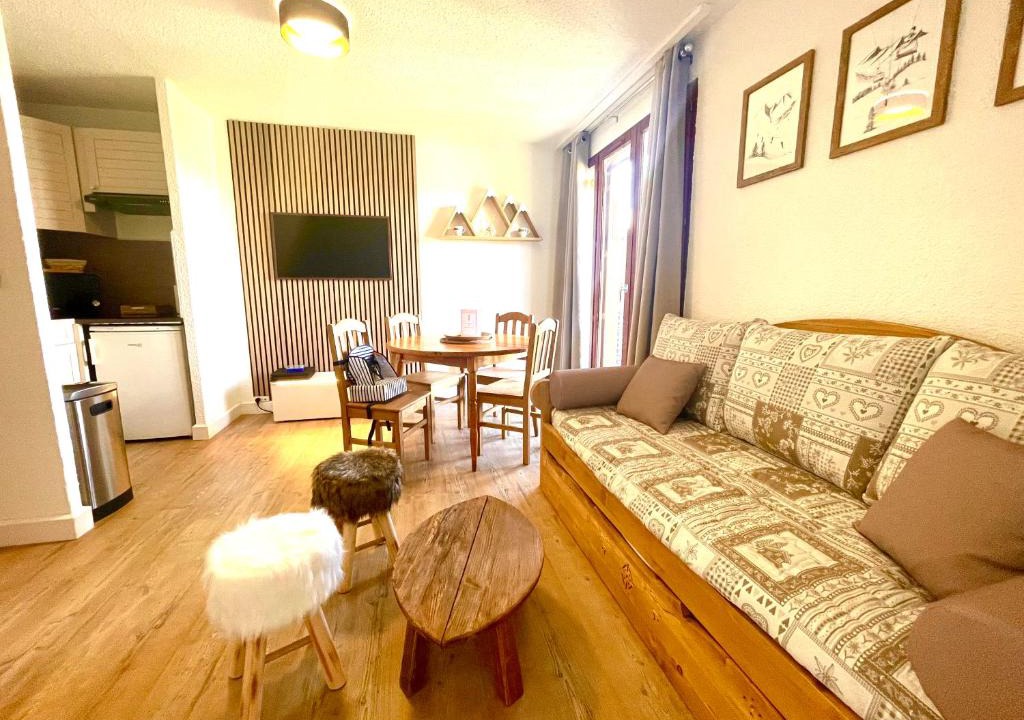 Montclar Apartment | Appartement 6 couchages, Tout confort, pieds des pistes, ménage & linge de maison inclus