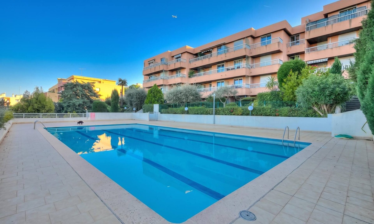 Fabron Apartment | Appartement Fabrina with Balcony and Pool, Nice, France