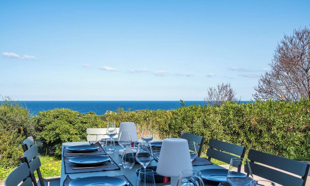 Marine de Davia Villa | Architect designed villa - Marine de Davia - beautiful sea view - 5 bedrooms - walking distance to beach