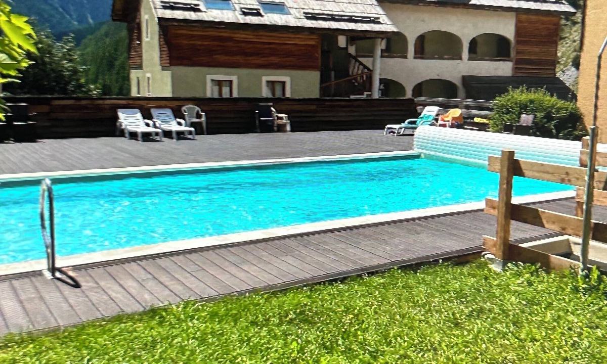 Arvieux Apartment | ARVIEUX QUEYRAS T3 APT at the foot of the slopes