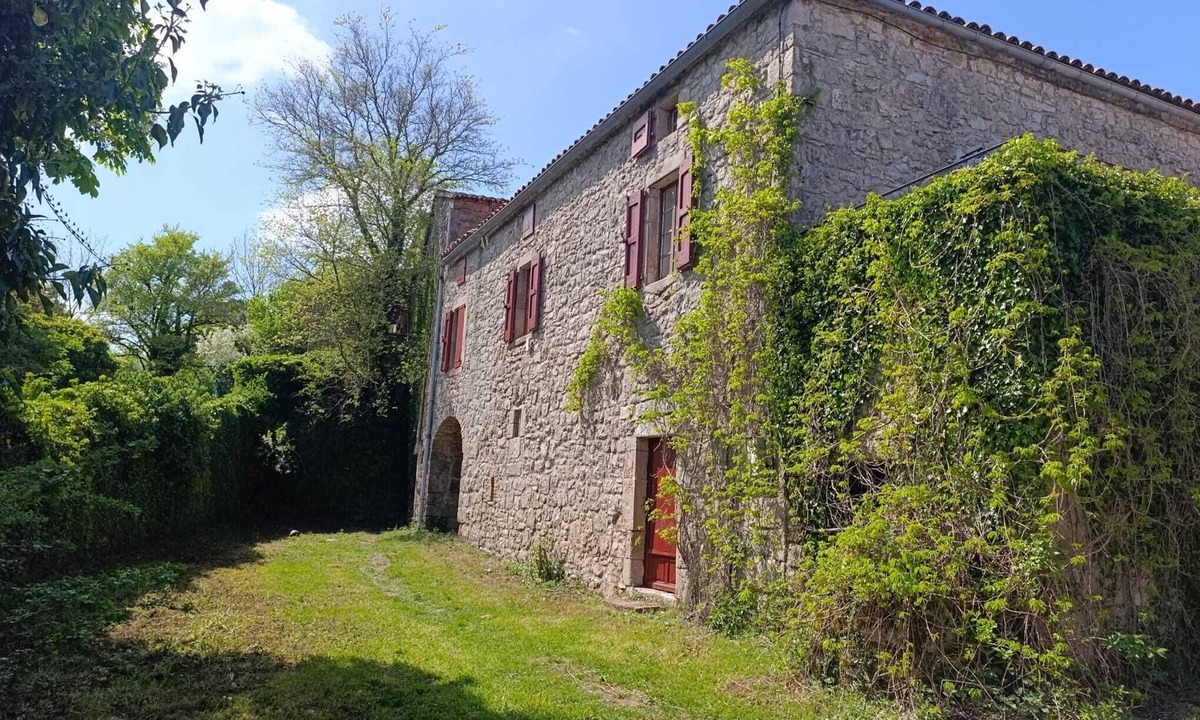 Campestre-et-Luc Cottage | Authentic farmhouse at an elevation of 800 meters between Larzac and the Cévennes; sleeps 15