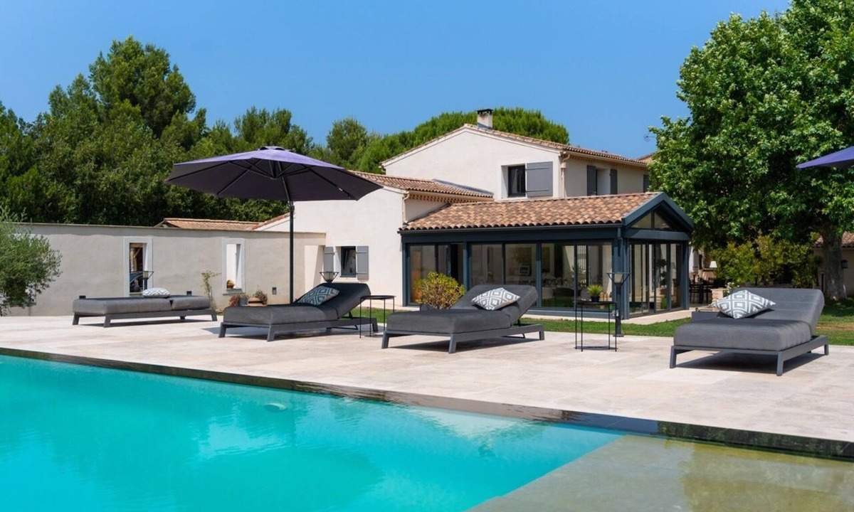 Senas House | Authentic Provençal Mas - Heated Pool –12 Guests – Eygalières, Alpilles, Luberon