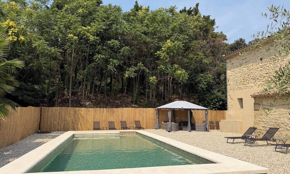 Enclave des Papes-Pays de Grignan House | Authentic, spacious Provencal mas in the middle of nature!