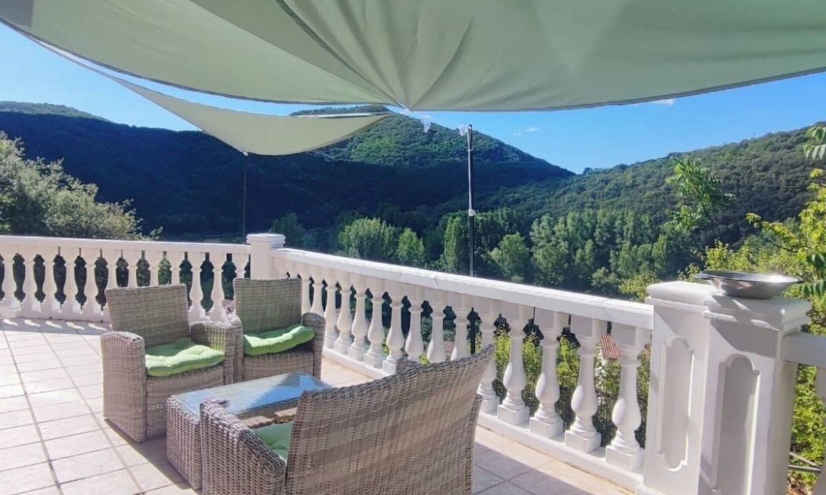 Saint-Etienne-Estrechoux House | Beautiful country house with terraces and garden 15 km LAMALOU 35 km SALAGOU
