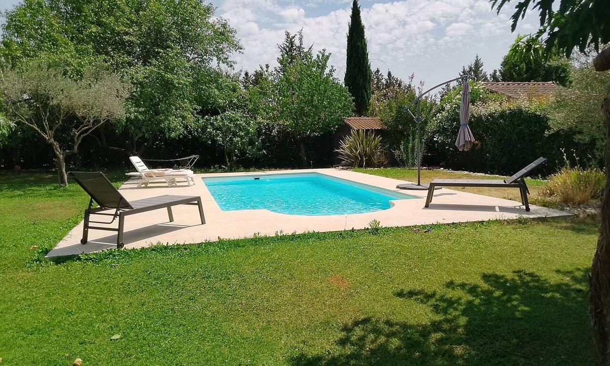 Pernes-les-Fontaines Villa | Beautiful villa with pool