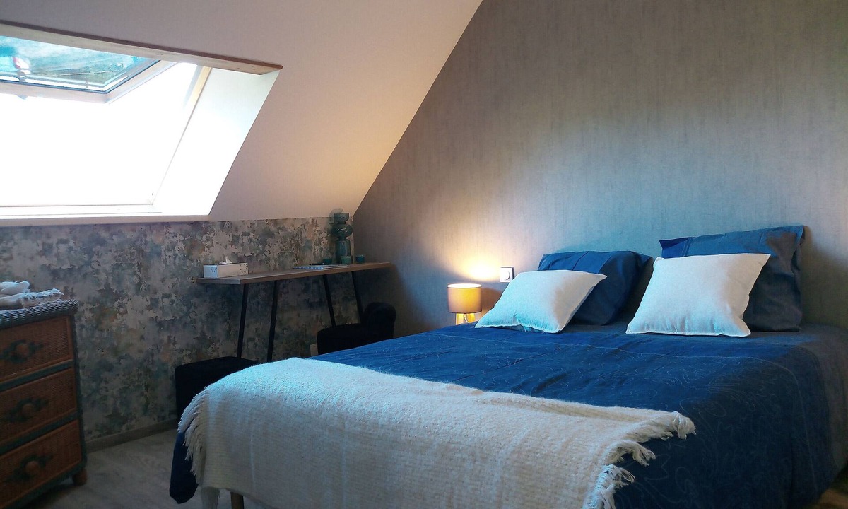 Les Cotes de Corps Bed & Breakfast | Bed and Breakfast 'La Chambre De L'Obiou 1' with Lake View, Shared Garden and Wi-Fi