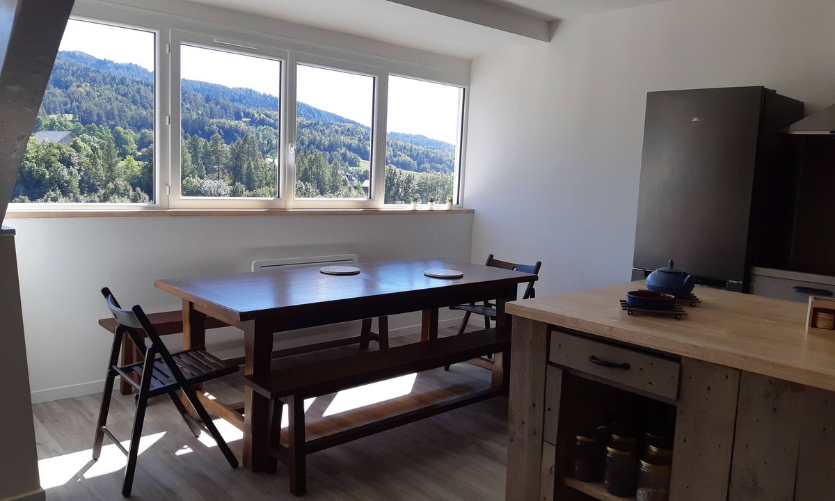 Ancelle Apartment | Bel Appartement T4, 84 m2, au Cœur D'ancelle, aux Pieds des Montagnes