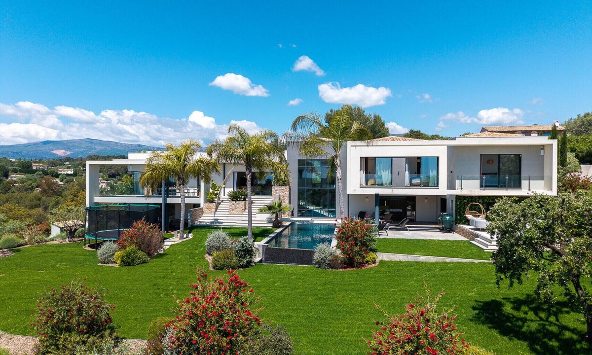 Les Maillans Villa | Bella Vista
