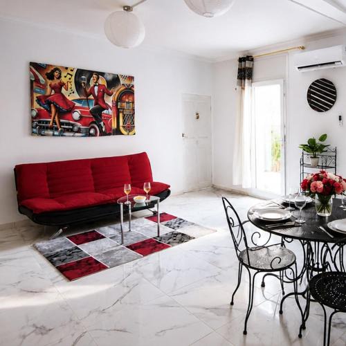 Avignon City Centre Apartment | Bright 3-room apartment with terrace