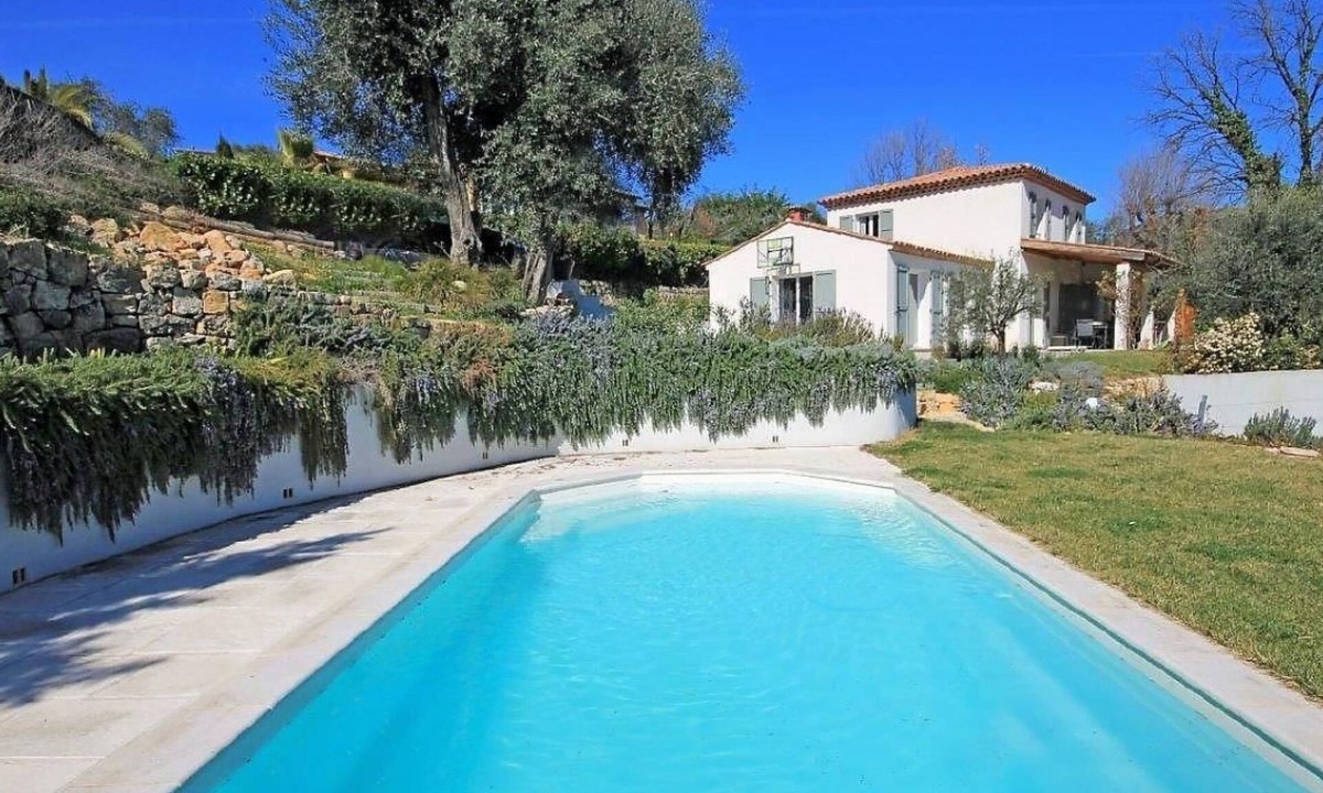 Le Rouret House | Côte d'Azur ganze Villa beheizter Pool Meerblick by Interhome
