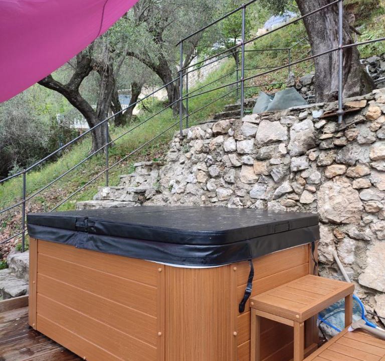 Gilette Villa | Cabane de L Esteron