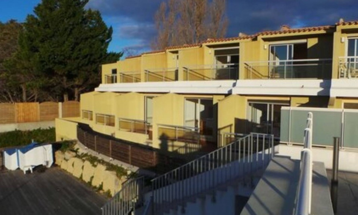 La Ciotat RV Rental | Camping Santa Gusta. Chambres.
