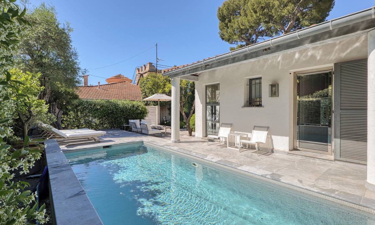 Cap-d'Antibes Villa | Cap d'Antibes Villa - Close To The Beach, Antibes, France
