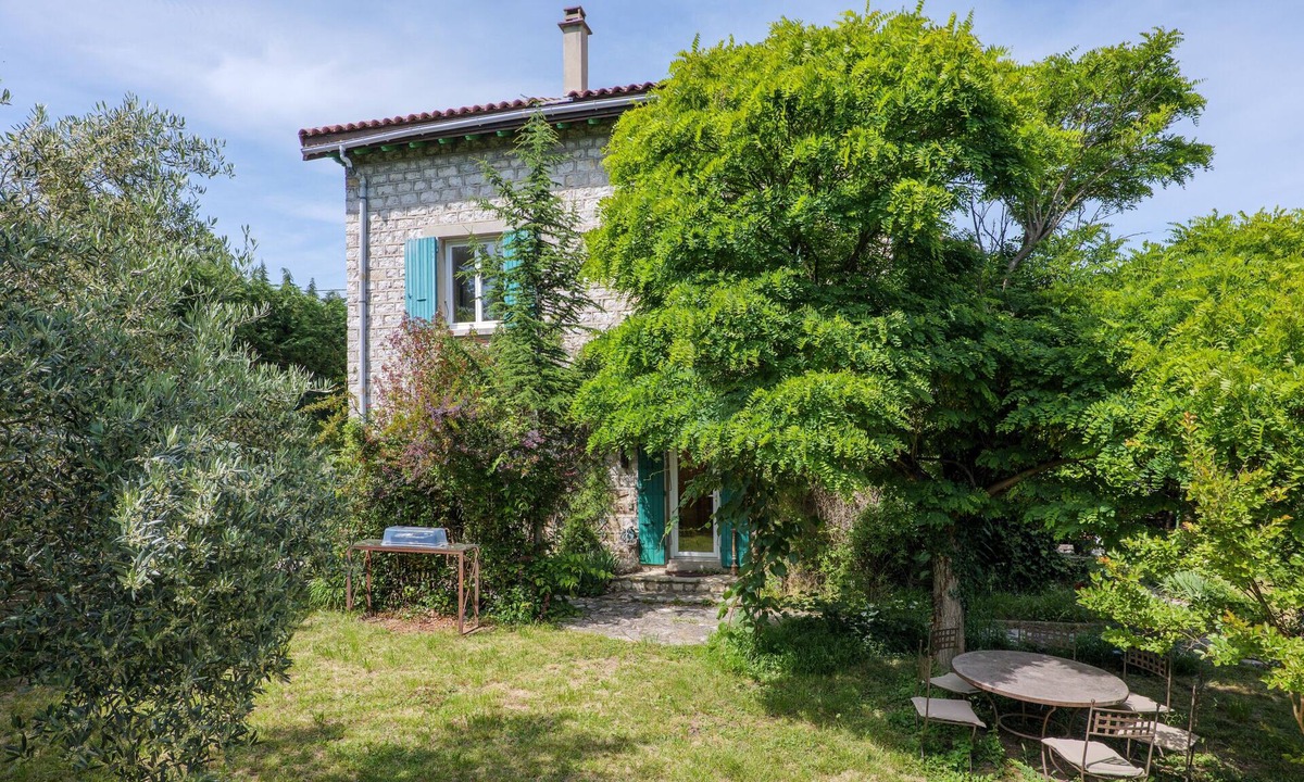 Saint-Etienne-de-Fontbellon House | Charming Holiday Home in Aubenas with Private Garden, Balcony, and Air Conditioning