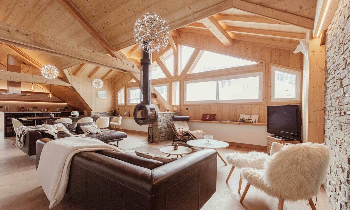 Montgenevre Apartment | Chalet Kabane, NEW, at the foot of the slopes and garage