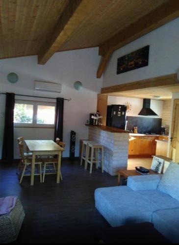 La Crau House | chalet parc loisir le pinedou la crau