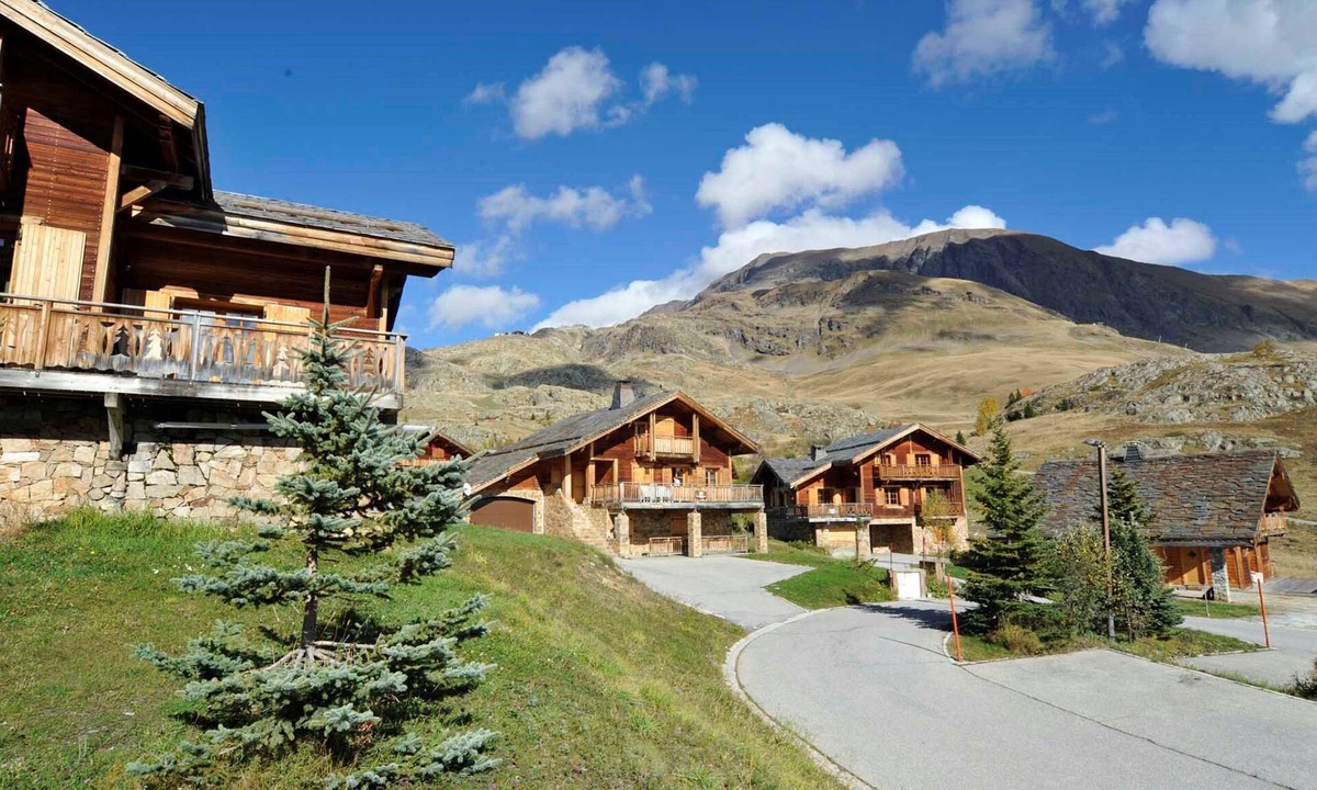 Bergers Ski Chalet | Chalet Privé + Accès Direct au Pistes!