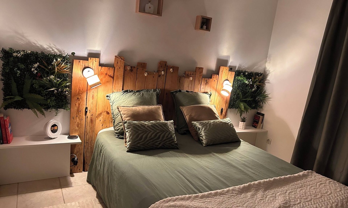 Yvre-l'Eveque House | Charming 3-bedroom house in Yvré-l'Évêque welcomes you close to Le Mans Circuit