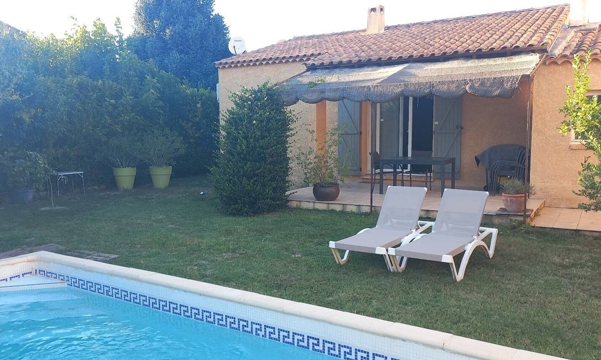 Boulbon Villa | Charming house with private pool near StRémy-de- Provence (4-5 pers)
