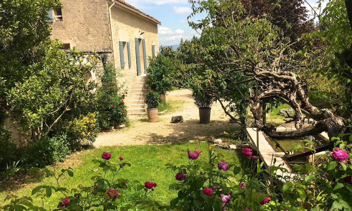 Bonnieux House | Charming Magnanerie with swimming pool and pétanque court in an idyllic setting