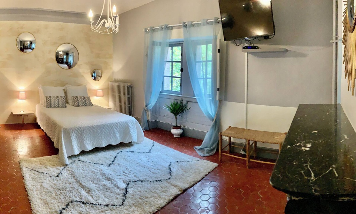 Saint-Andre-de-Majencoules House | Chateau du rey Restaurant L'Abeuradou