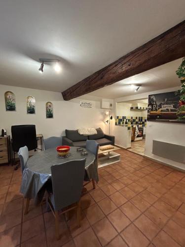 Sisteron Apartment | Chez Luna