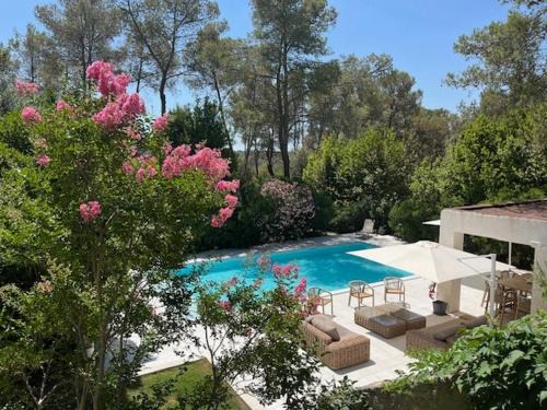 Le Triadou Villa | dernière minute EXCPETIONNEL toute villa 4 chbres pool house piscine et boulodrome