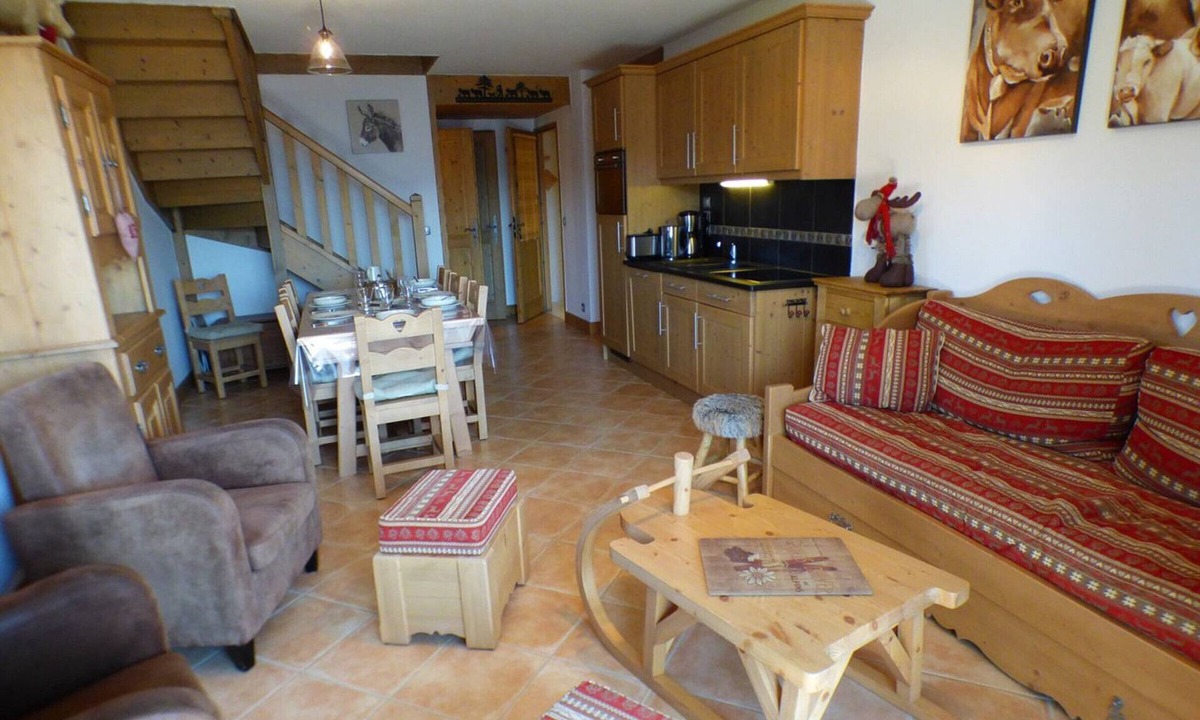 Bisanne 1500 Apartment | Duplex 4-room with indoor pool, parking, 8 people, near Les Saisies