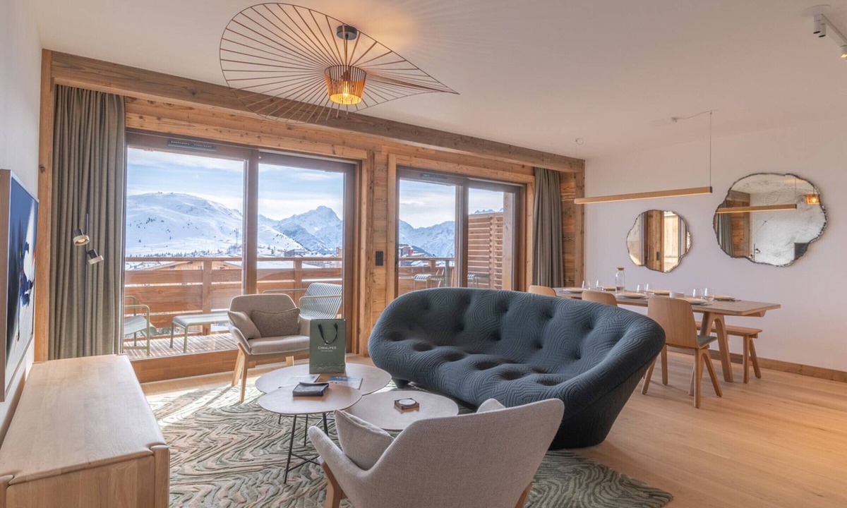 Cognet Apartment | Elegant apartment, 6 pax, ski-in/ski-out in Huez