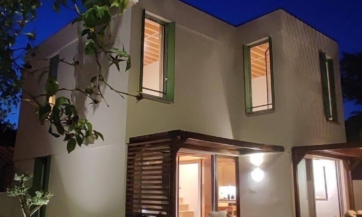 Giens Villa | Exceptional property, 3 suites -50 m from beach. Entire property: villa Hyères, France