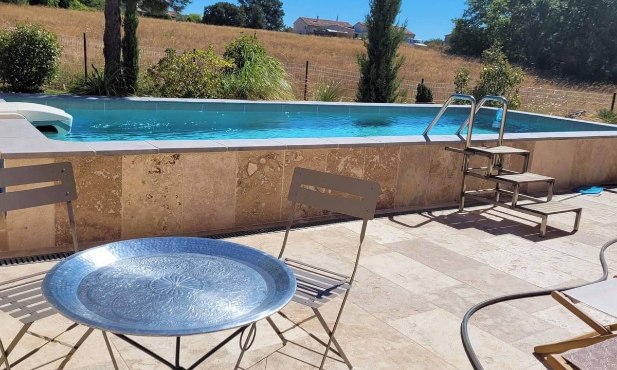 Orgnac-l'Aven House | Family home with swimming pool in the heart of nature