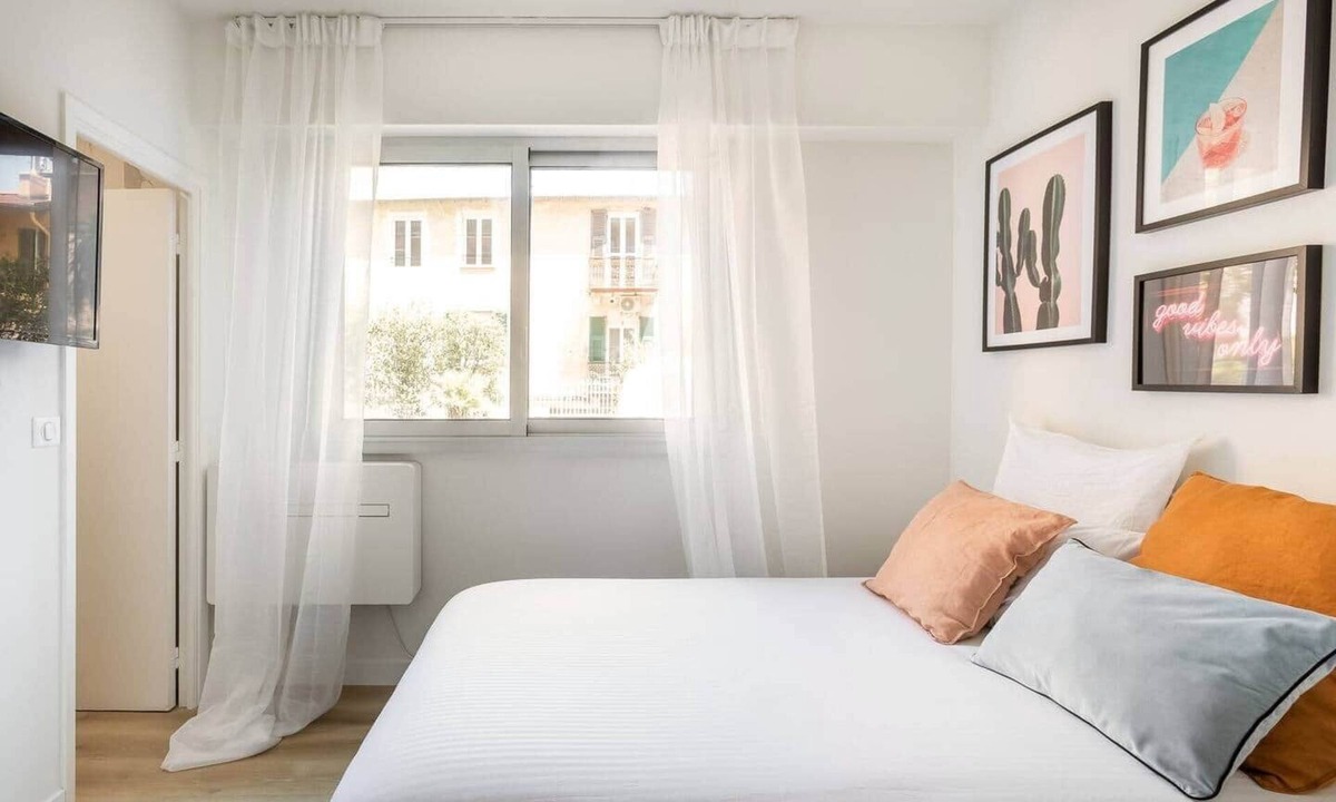 Casino - Boulingrins Apartment | Fully New Studio Next to Casino Square with AC